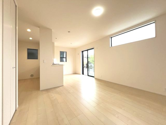 あきる野市五日市　新築戸建全4棟の居間・リビング