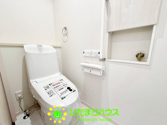 ワイウッドコート羽生市須影第１期　新築一戸建て　02のトイレ|落ち着いたトイレです！