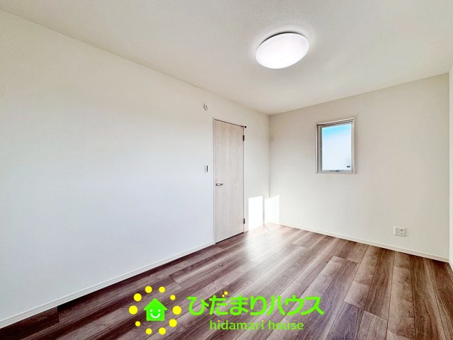 ワイウッドコート羽生市須影第１期　新築一戸建て　02の寝室|使い勝手のいい寝室です！