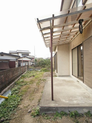 【バルコニー】 | 鹿沼千渡戸建貸家 | 日当たり良好！お洗濯物がたくさん干せます♪