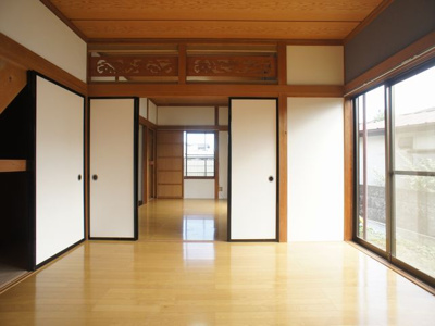 【居間・リビング】 | 鹿沼千渡戸建貸家 | ゆったりできるリビングです♪