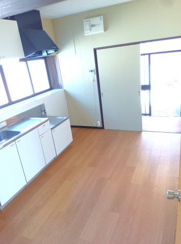 龍湖瀬借家の居間・リビング