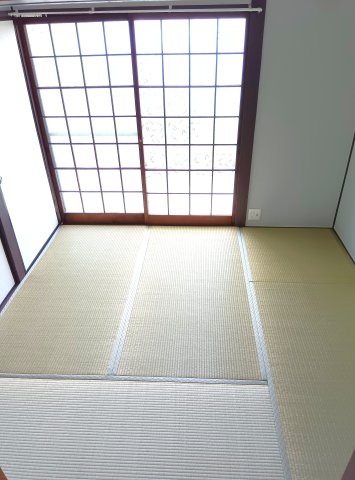 龍湖瀬借家の子供部屋