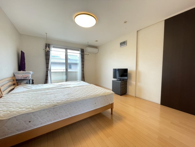 【寝室】 | 花野光ヶ丘1丁目　中古住宅