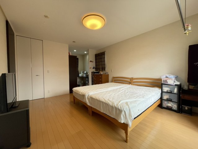 【寝室】 | 花野光ヶ丘1丁目　中古住宅