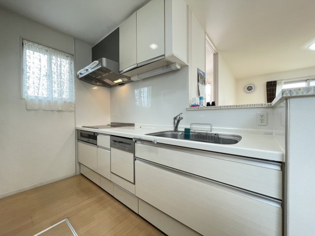 【キッチン】 | 花野光ヶ丘1丁目　中古住宅