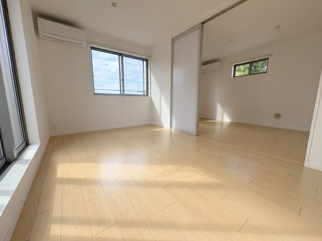 メゾン　ショコラの居間・リビング