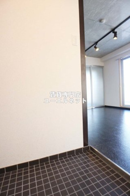 【玄関】 | クレセント千里中央 | 住まいの顔ともなる玄関