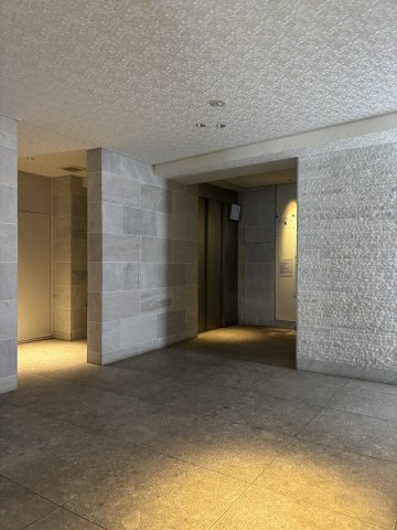 アルテシモ　オアゾのロビー