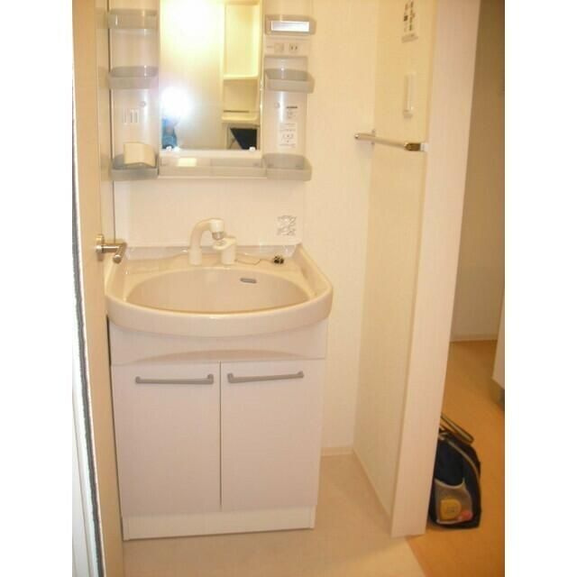 ユーリーセゾンの洗面所