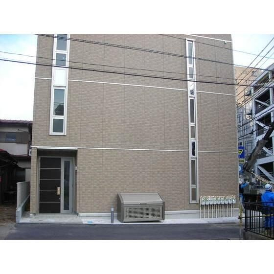 ユーリーセゾンの外観