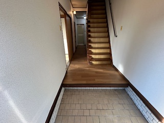 【玄関】 | 清滝新町貸家