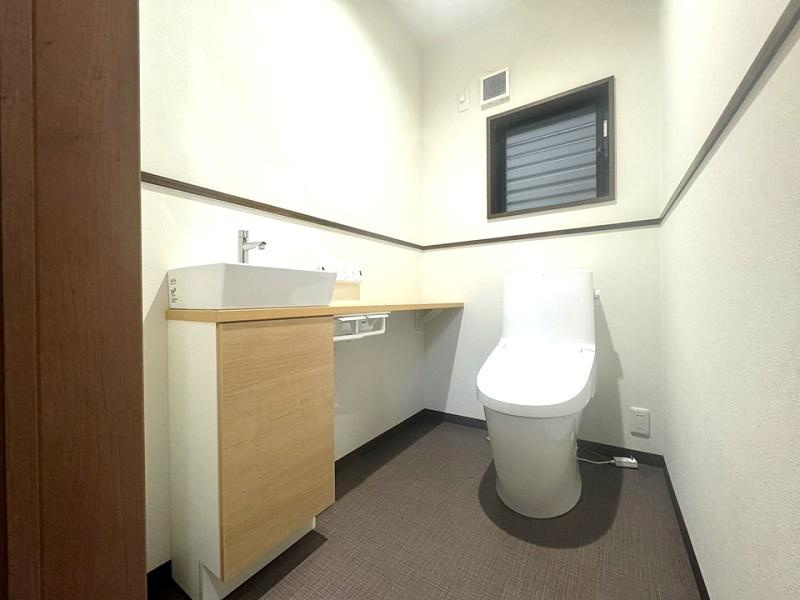 土佐市用石　中古戸建てのトイレ