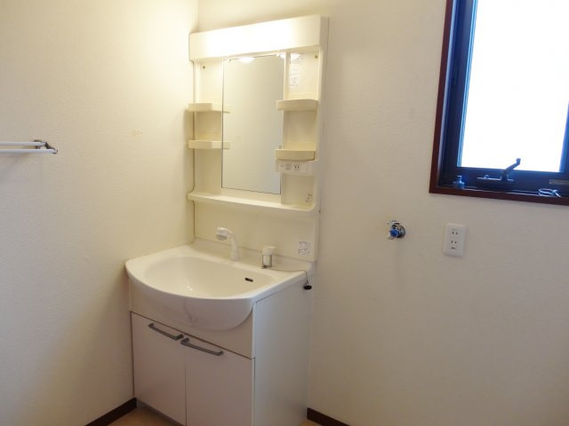 パルモ赤羽Ｂの独立洗面台