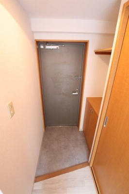 【玄関】 | ハイネス・センターコート