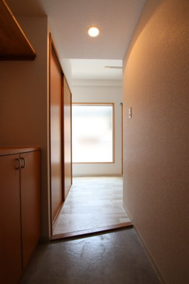 【玄関】 | ハイネス・センターコート