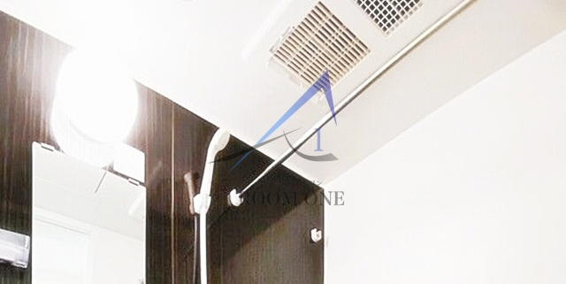 パークウェイ鶴見の内装|浴室乾燥機です。