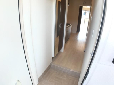 【玄関】 | フランシーズ | 玄関