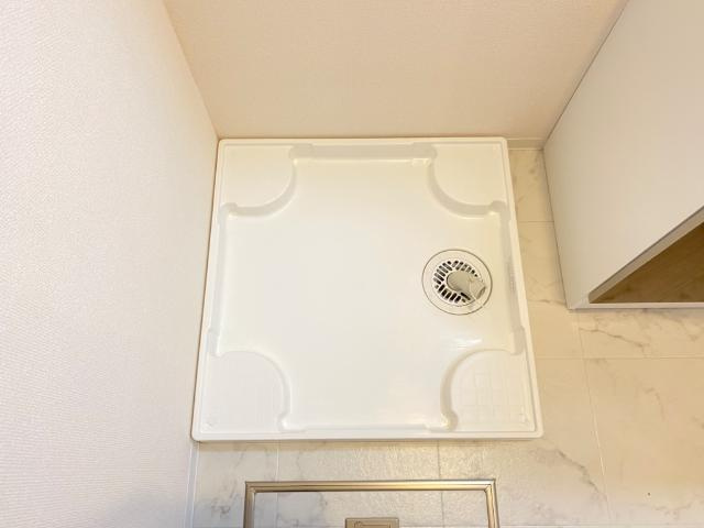 サンシャインヒルのその他|洗濯機置場