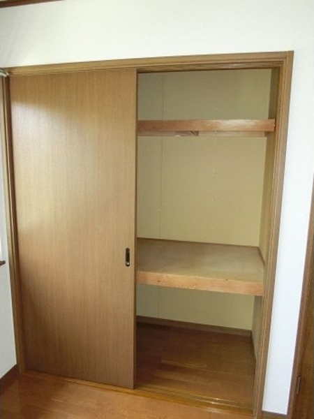 プラセール B棟の収納