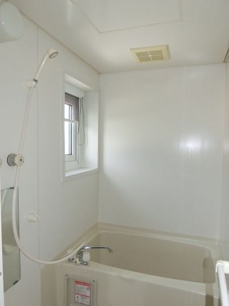 プラセール B棟の浴室