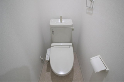 【トイレ】 | メゾンヒカリエ | 温水洗浄暖房便座