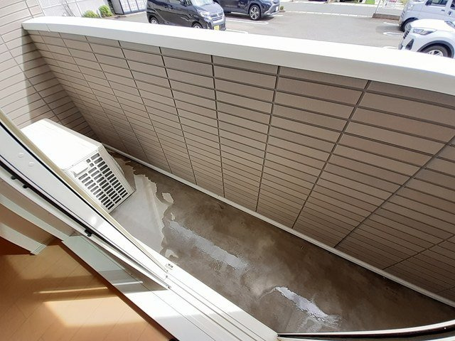 ヒルズ福津Ⅰのバルコニー|バルコニー付きです