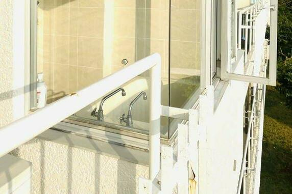 ヴィラ南熱海の浴室