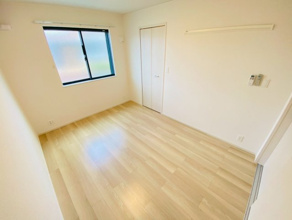 【寝室】 | ※類似物件のお写真です。