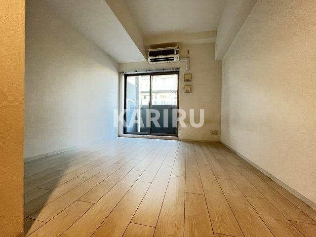 エスリード新大阪グランファーストの居間・リビング|同施工