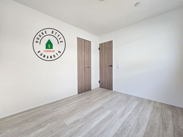 熊本市西区池田3丁目第1-２棟（1号棟）の子供部屋|採光良好な洋室は全居室、複層ガラスの遮熱効果と断熱効果で、一年中快適に過ごせます。