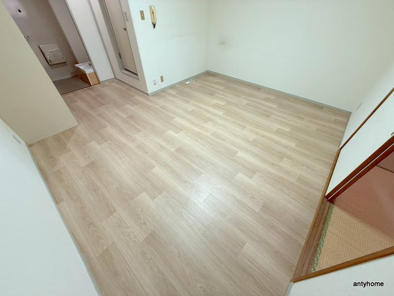 京橋マンション　仲介手数料無料の居間・リビング