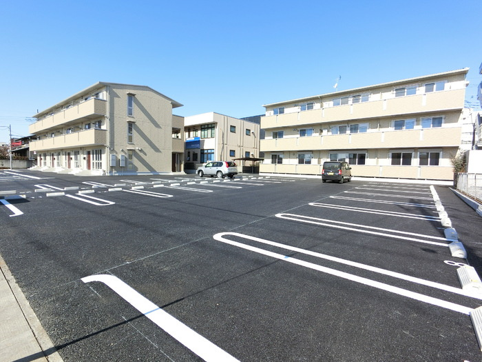 ライズグレース　Ｂの駐車場|高崎、前橋のお部屋探しはエンドスケープまで！お客様の理想お聞かせ下さい♪