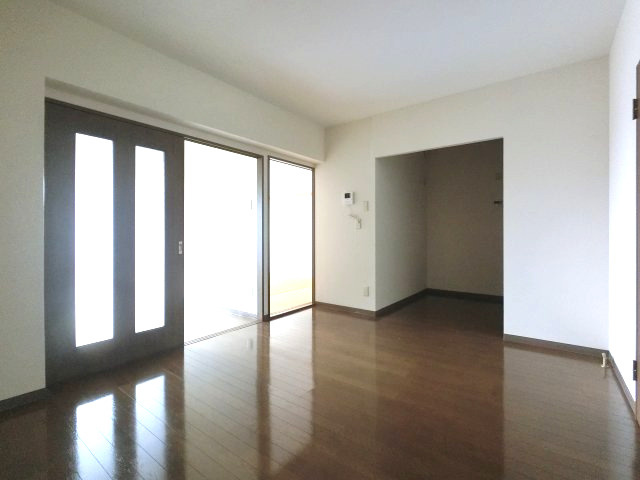 【居間・リビング】