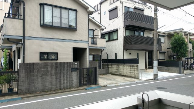 アリエ新小岩の駐車場