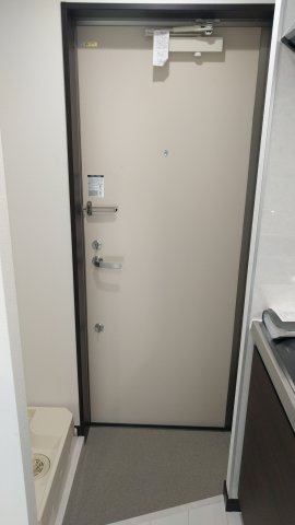 アリエ新小岩の玄関