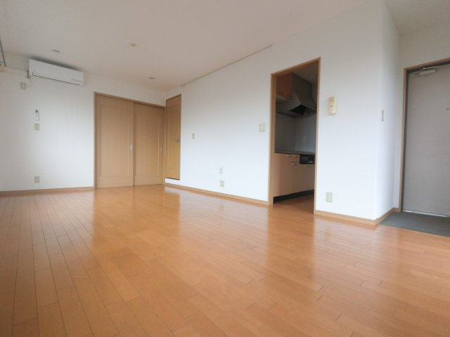 BAY SIDE COURT壱番館の内装