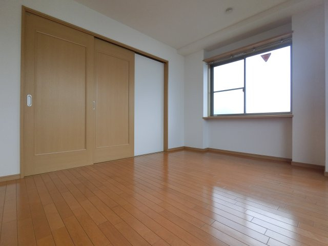 BAY SIDE COURT壱番館の洋室