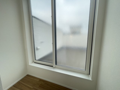 【バルコニー】 | 沖縄市美里6丁目（全9棟）11号棟 | 11号棟　スカイバルコニーへ続く扉♪