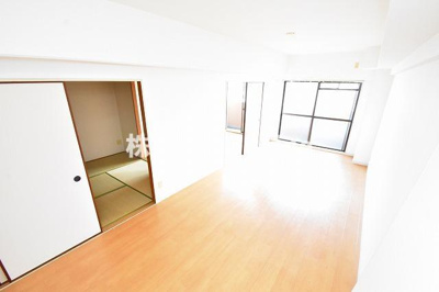 【居間・リビング】 | ベストレジデンス青山