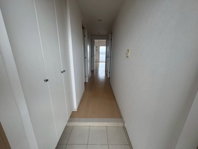 プレジール牛久オペラスクエアの玄関