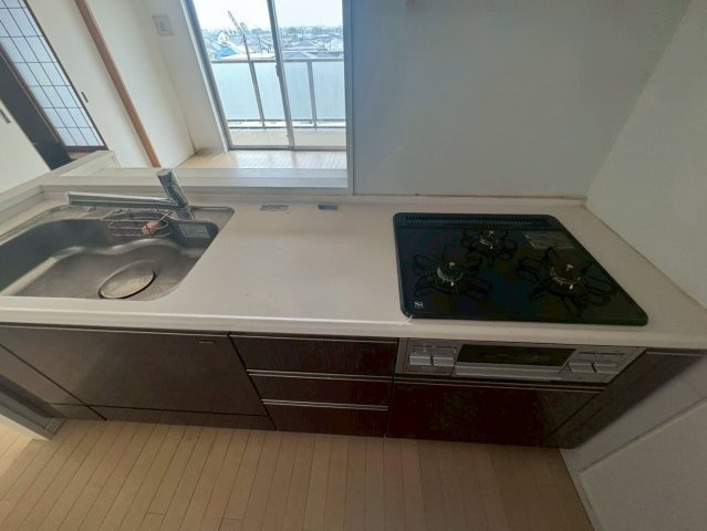 プレジール牛久オペラスクエアのキッチン