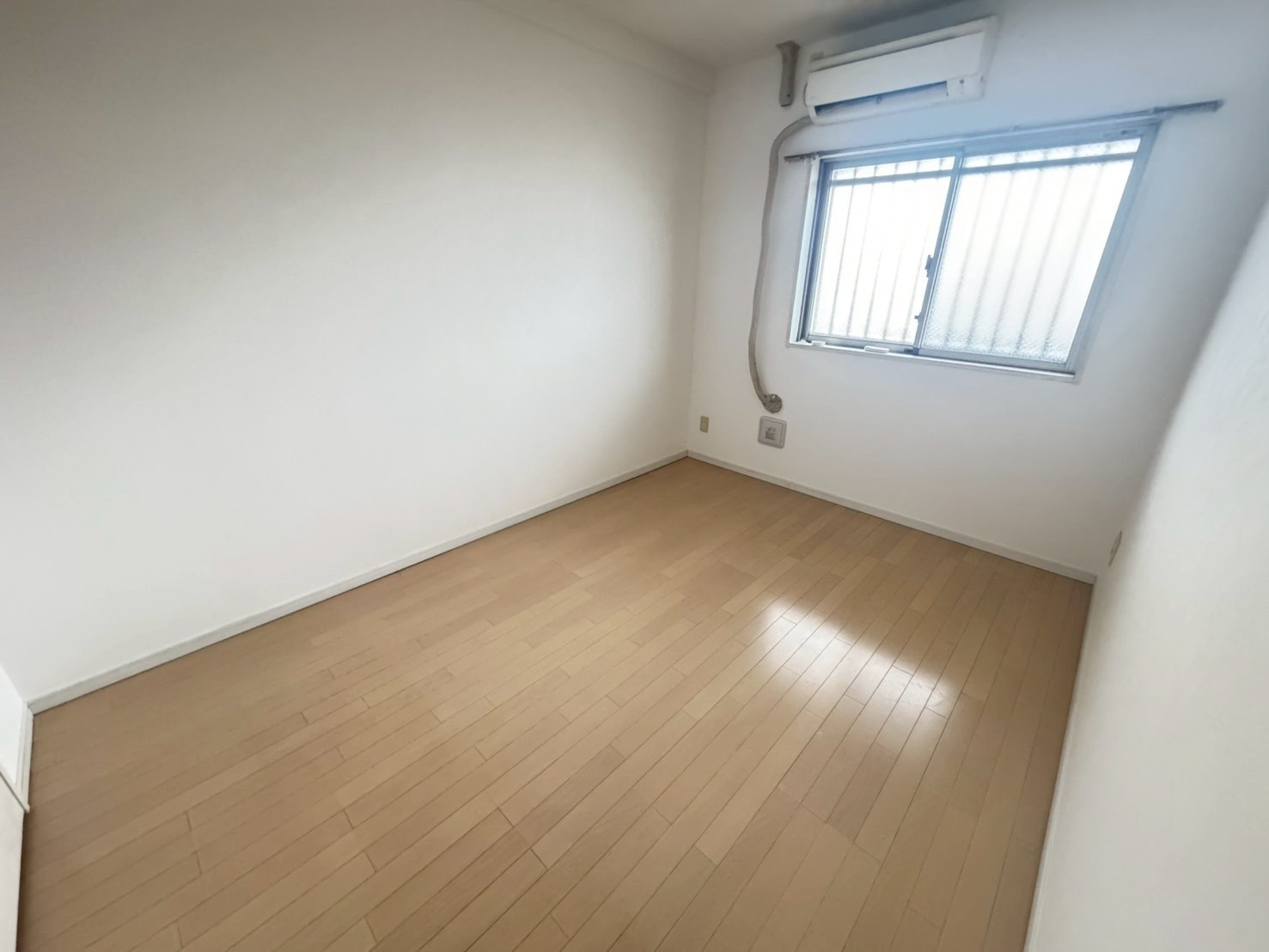 プレジール牛久オペラスクエアの洋室