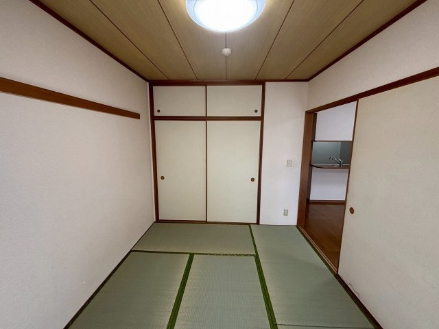 コスモ大宮グレイスフォルムの和室