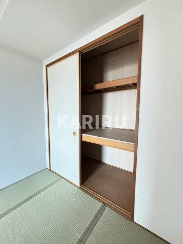 リバーカントリーガーデン京橋の収納