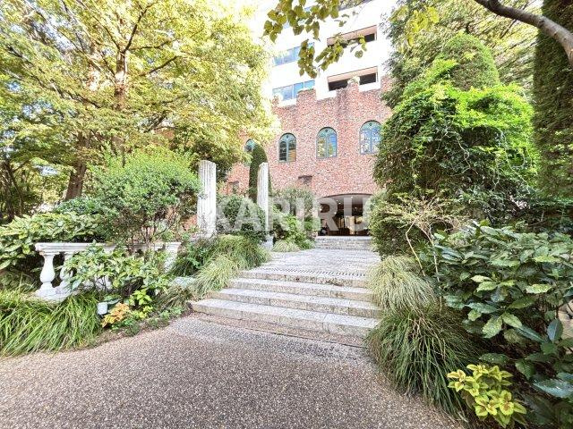 リバーカントリーガーデン京橋のエントランス