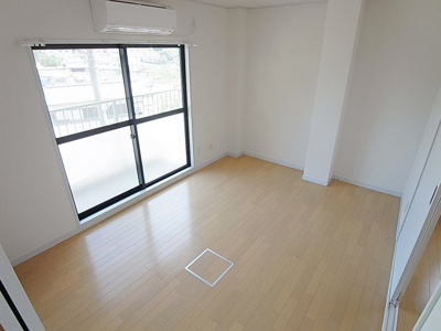 【内装】 | ウィングパレス | 使い勝手の良い室内はオススメ