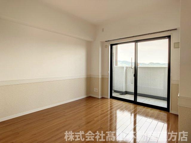 アサート木屋瀬の居間・リビング