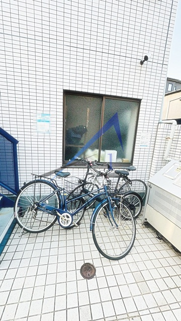 AQUAレジデンス中井のその他共用部分|駐輪場です。