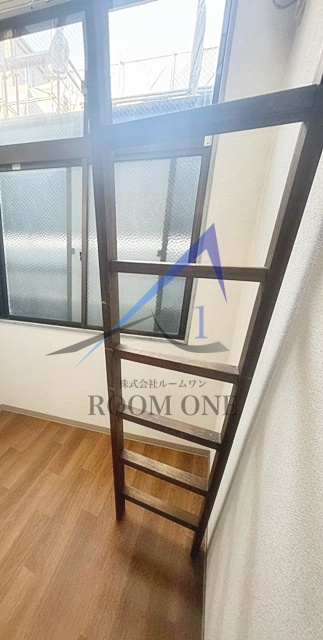 AQUAレジデンス中井の居間・リビング|洋室のお部屋です。